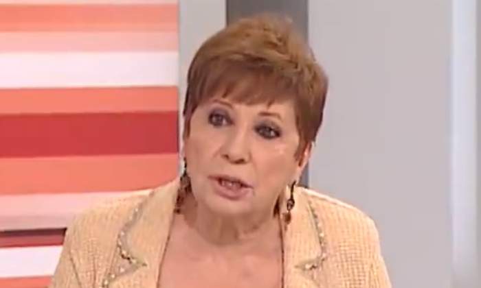 celia-villalobos-vacuna.jpg