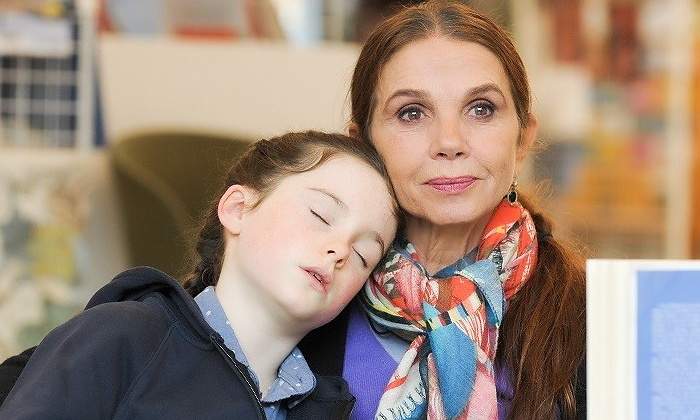 madre-victoria-abril.jpg