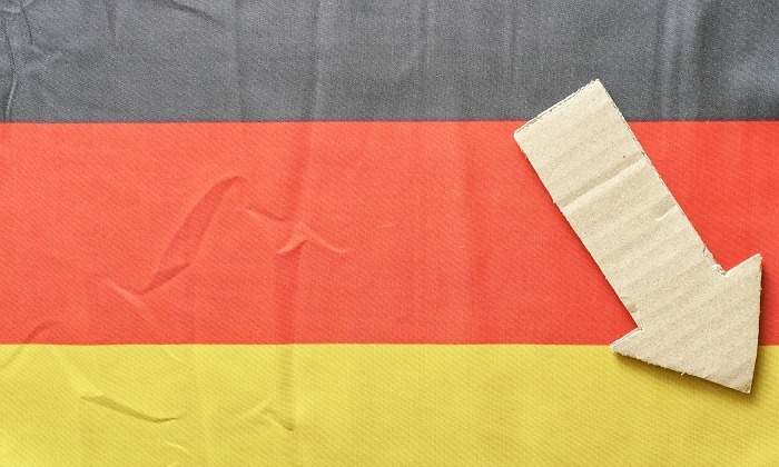 alemania-bandera-flecha-carton.jpg