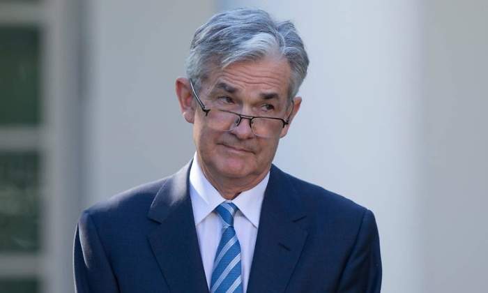 powell-control-curva.jpg