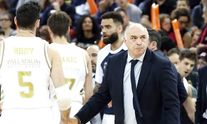 laso-jugadores-bilbao-efe.jpg