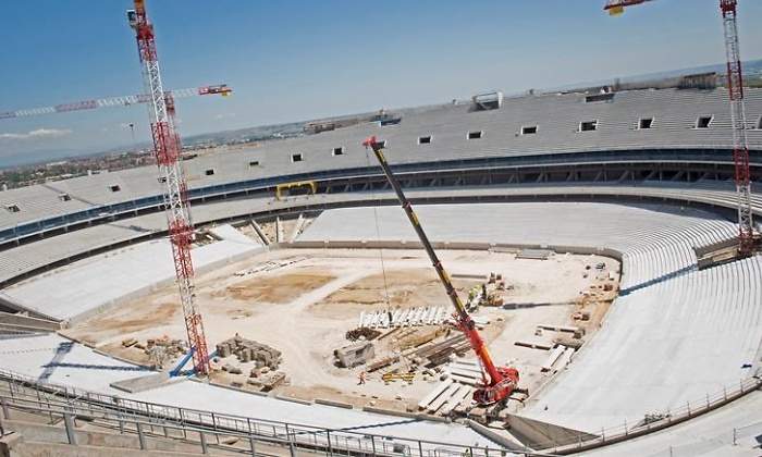 Peineta-EFE-obras-2016.jpg
