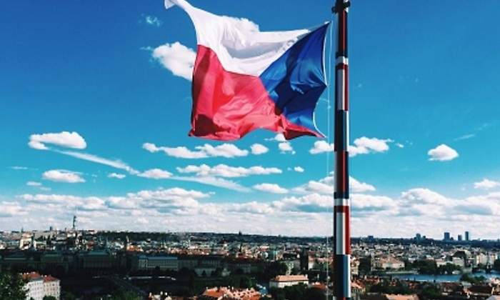 republica-checa-bandera.jpg