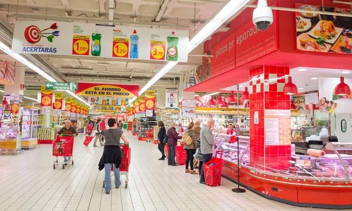 alcampo-tienda-alamy.jpg