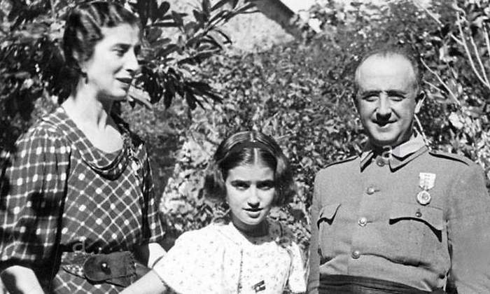 carmen-franco-padre-770.jpg