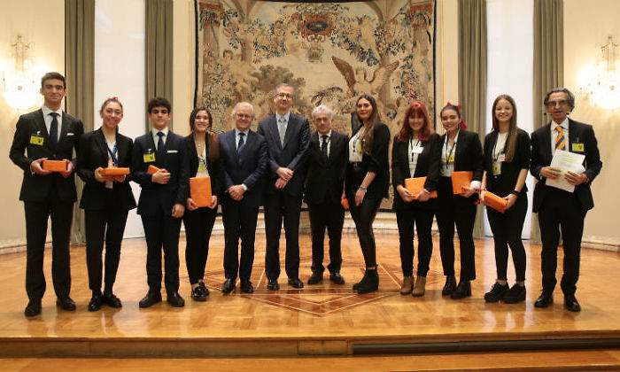 FOTO-ganadores-y-finalistas-defini.jpg