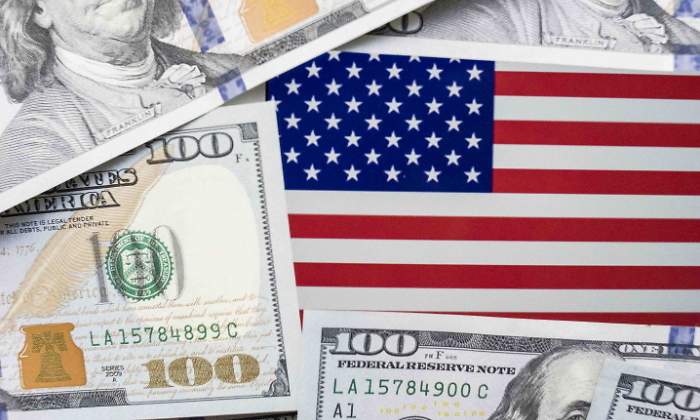 dolar-eeuu-bandera-getty.jpg