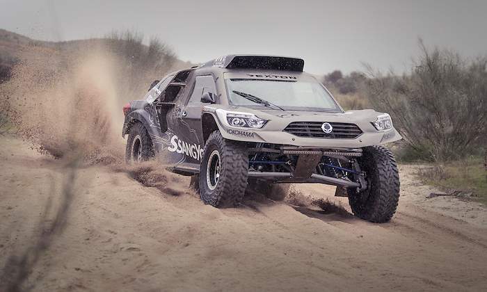 ssangyong-rexton-dkr-1.jpg