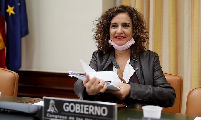 maria-jesus-montero-30abril20-efe.jpg
