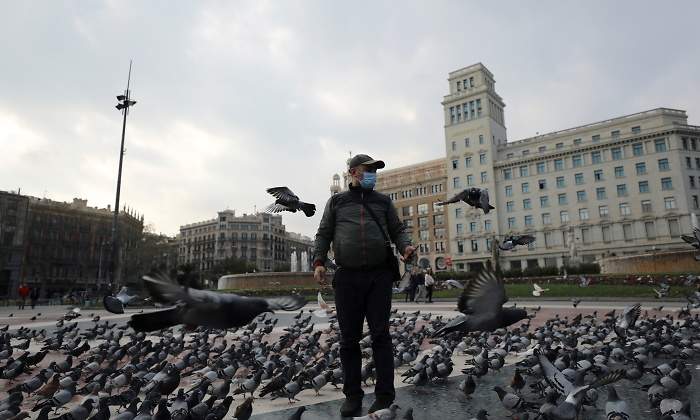 barcelona-coronavirus-reuters.jpg