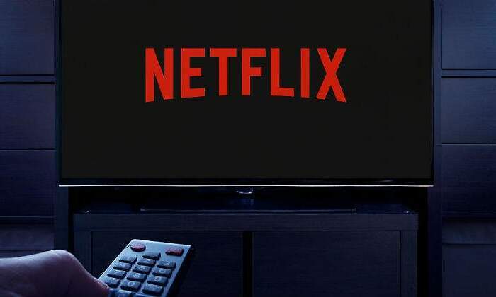 netflix-tv-mando-alamy.jpg