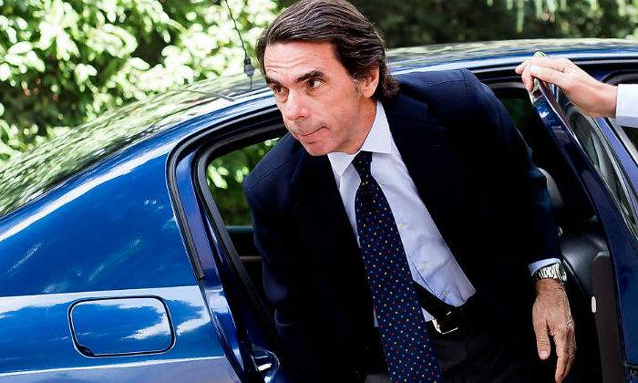 aznar-coche-puerta-getty.jpg