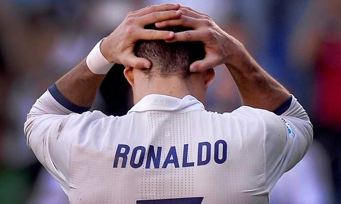 cristiano-manos-cabeza.jpg