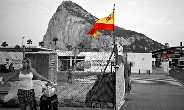 verja-gibraltar-brexit-770.jpg