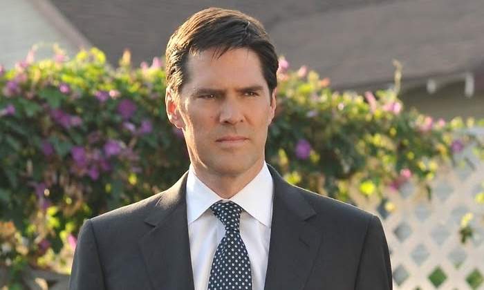 Thomas-Gibson-agresion-suspendido-mentes-criminales.jpg