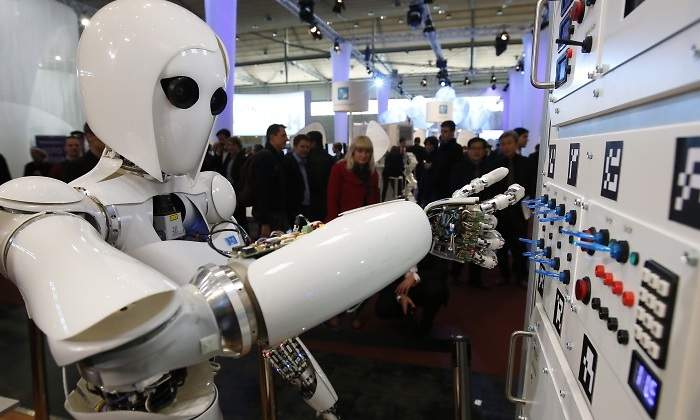 robot-toca.jpg