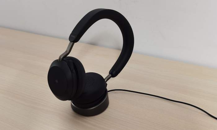 jabra-evolve2-1.jpg