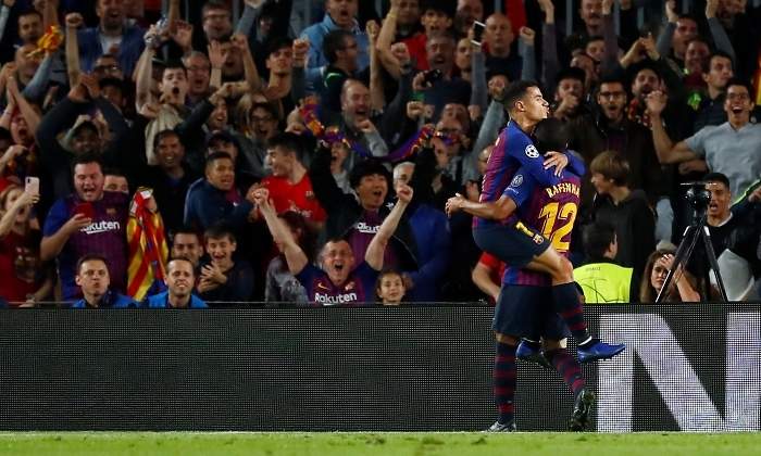 rafinha-celebra-coutinho-inter-reuters.jpg