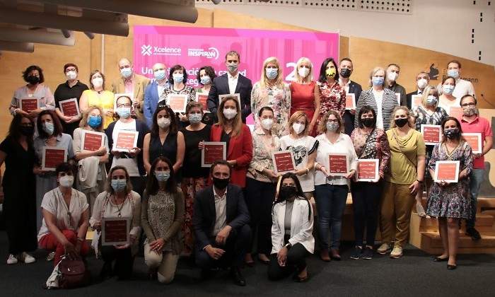 Foto-de-familia-centros-educativos-1.jpg