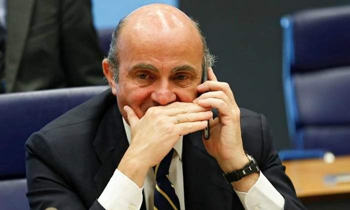 guindos-mano.jpg