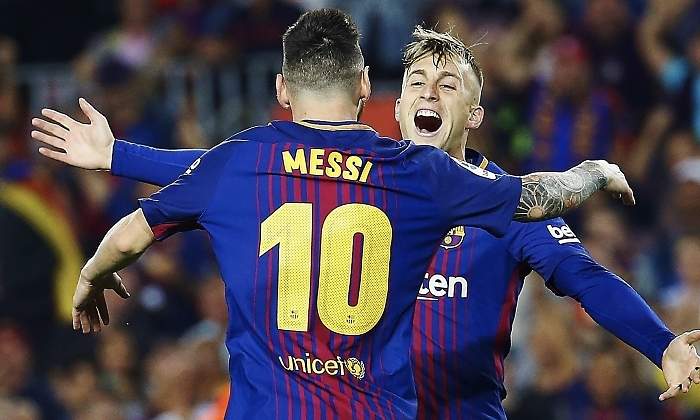 deulofeu-messi-celebran-efe.jpg