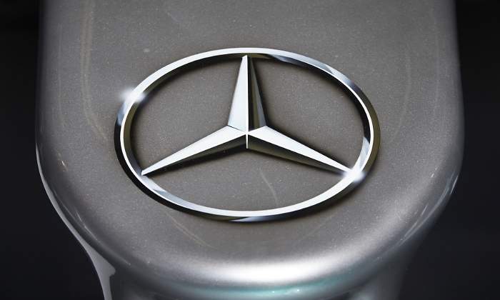 mercedes-logo-mercedes.jpg