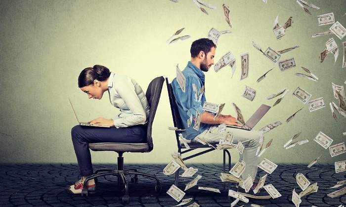 desigualdad-mujer-hombre-billetes-dreamstime.jpg