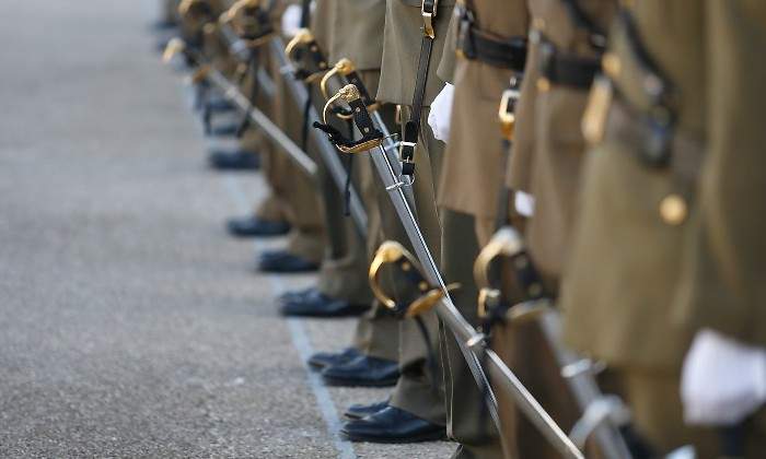 Detalle-uniforme-del-ejercito-espanol.jpg