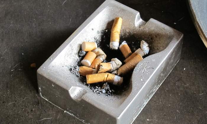 cigarrillos-tabaco-cenicero-ep.jpg