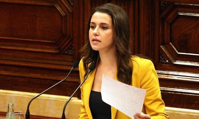 ines-arrimadas-parlament-luis-moreno.jpg