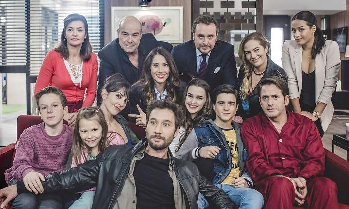 ¡family-serie-personajes.jpg