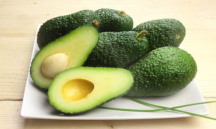 hueso-aguacate.jpg