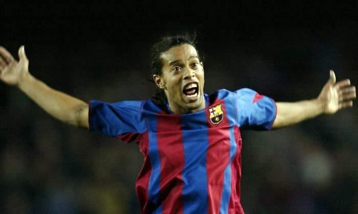 Ronaldinho-celebra-2004-reuters.jpg