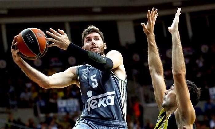 rudy-azul-fenerbahce-efe.jpg