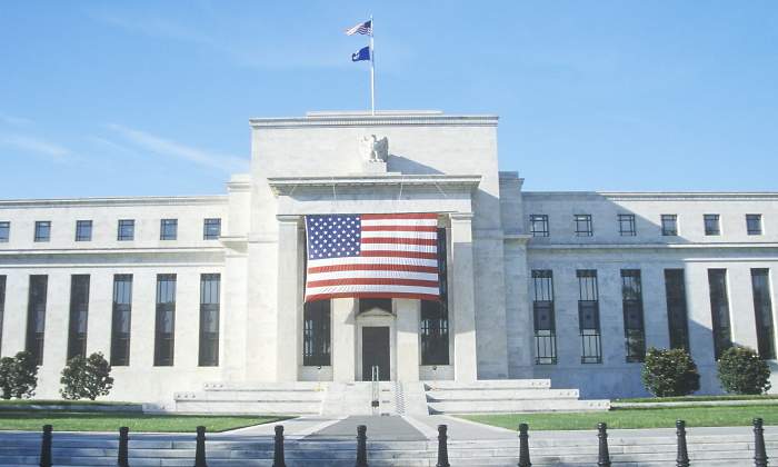 fed-dreamstime.jpg