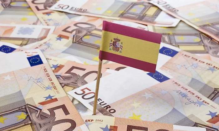 bandera-espana-euros-dreamstime.jpg