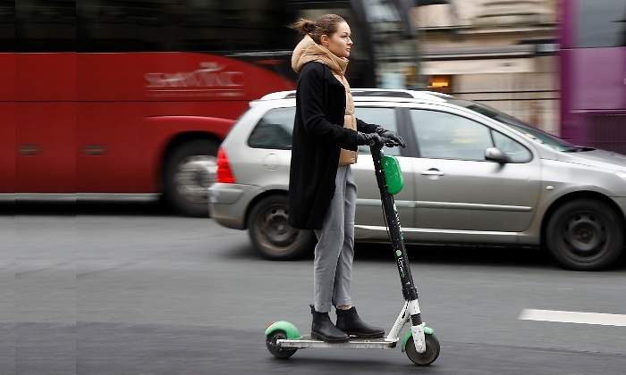 patinete-electrico-ciudad-reuters-770x420.jpg