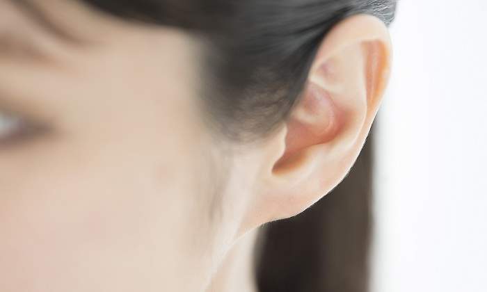 La-oreja-de-una-mujer-iStock.jpg