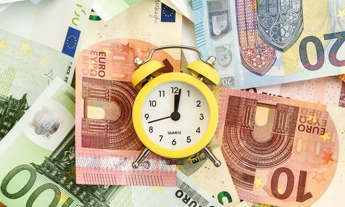 dinero-euro-tiempo-reloj-dreams.jpg