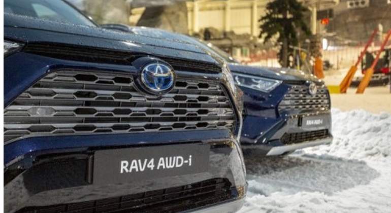 Frontal del Toyota RAV4 Hybrid AWD-i