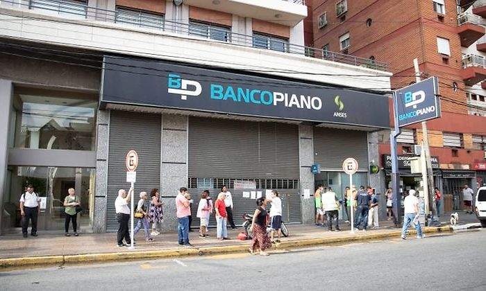 Bancos-jubilados-argentina.jpg