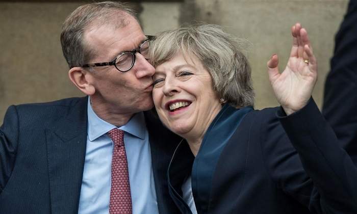 theresa-may-dimite-770.jpg