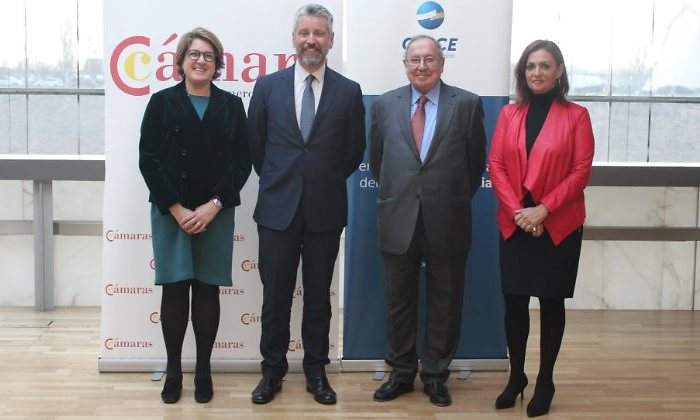 foto-firma-acto-camara-cesce-770.jpg