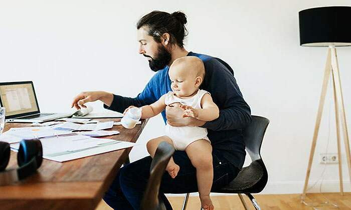 Teletrabajo-con-nino-Istock.jpg