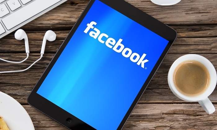 facebook-desayuno-dreamstime.jpg