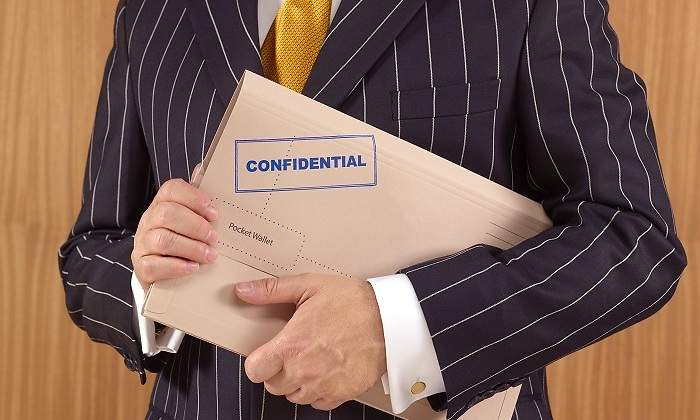 Confidencial.jpg