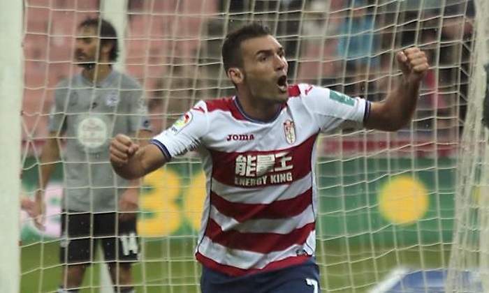 barral-celebra-granada-efe.jpg