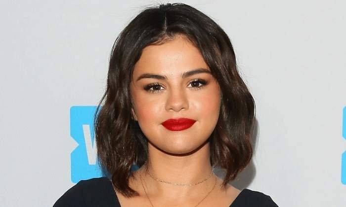 selena-gomez-cosmetica-770.jpg