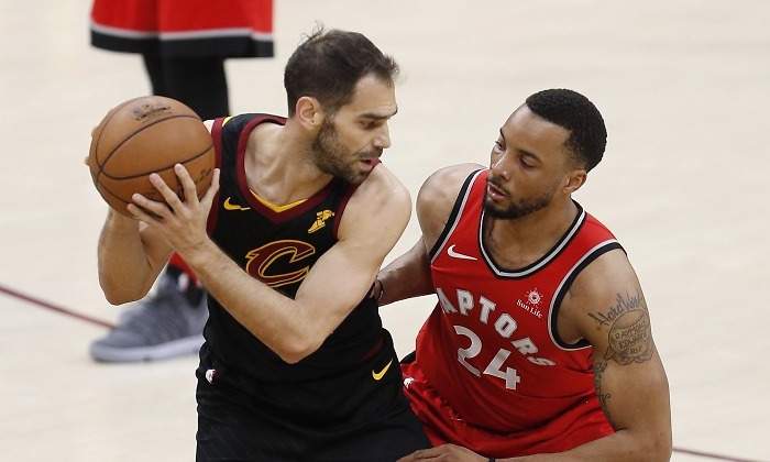 Calderon-Toronto-Cavaliers-eFE.jpg
