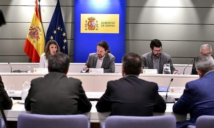 Pablo-Iglesias-Yolanda-Diaz-Agricultores.jpg